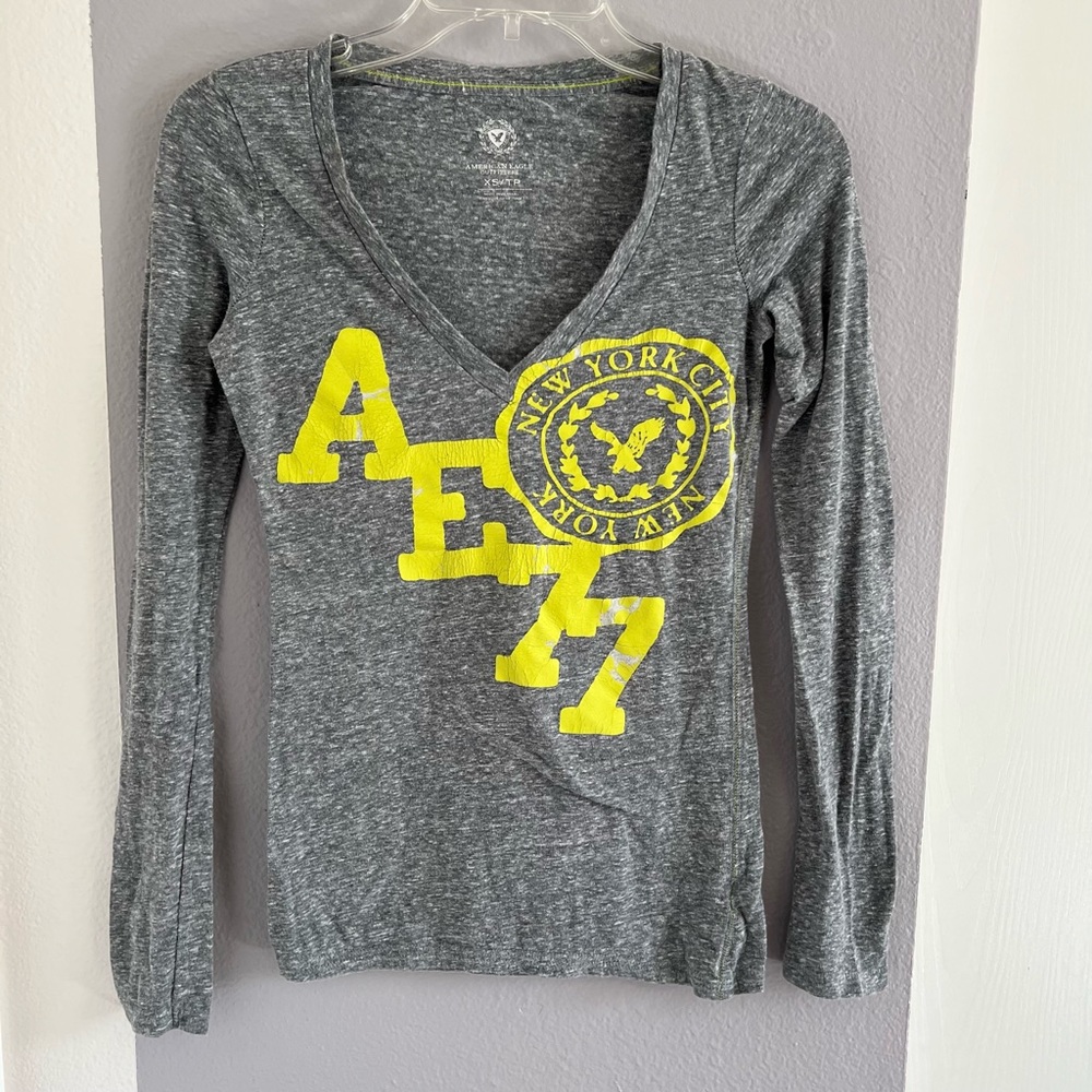 American Eagle Grey Long Sleeve